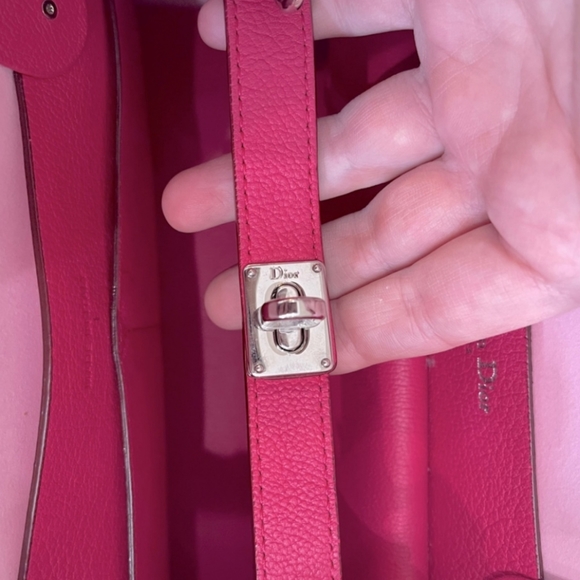 CHRISTIAN DIOR Large Open Bar Pink Grained Leather Two-Way Tote - Picture 5 of 16